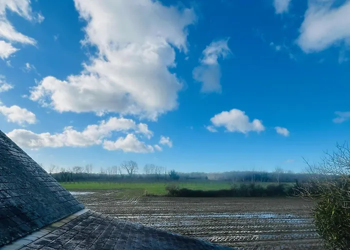 Les Du Mesnil Deluxe Équemauville